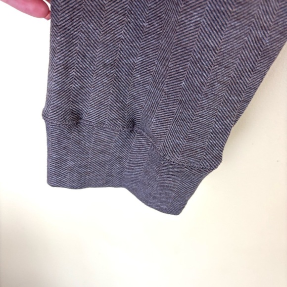 NWT Tahari Brown Viscose Textured Crop 3/4 Zip Long Sleeve Pullover Top (XXL) - Picture 7 of 16